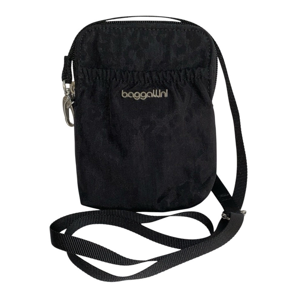 NWOT Baggallini Bryant Pouch Black Cheetah Print RFID